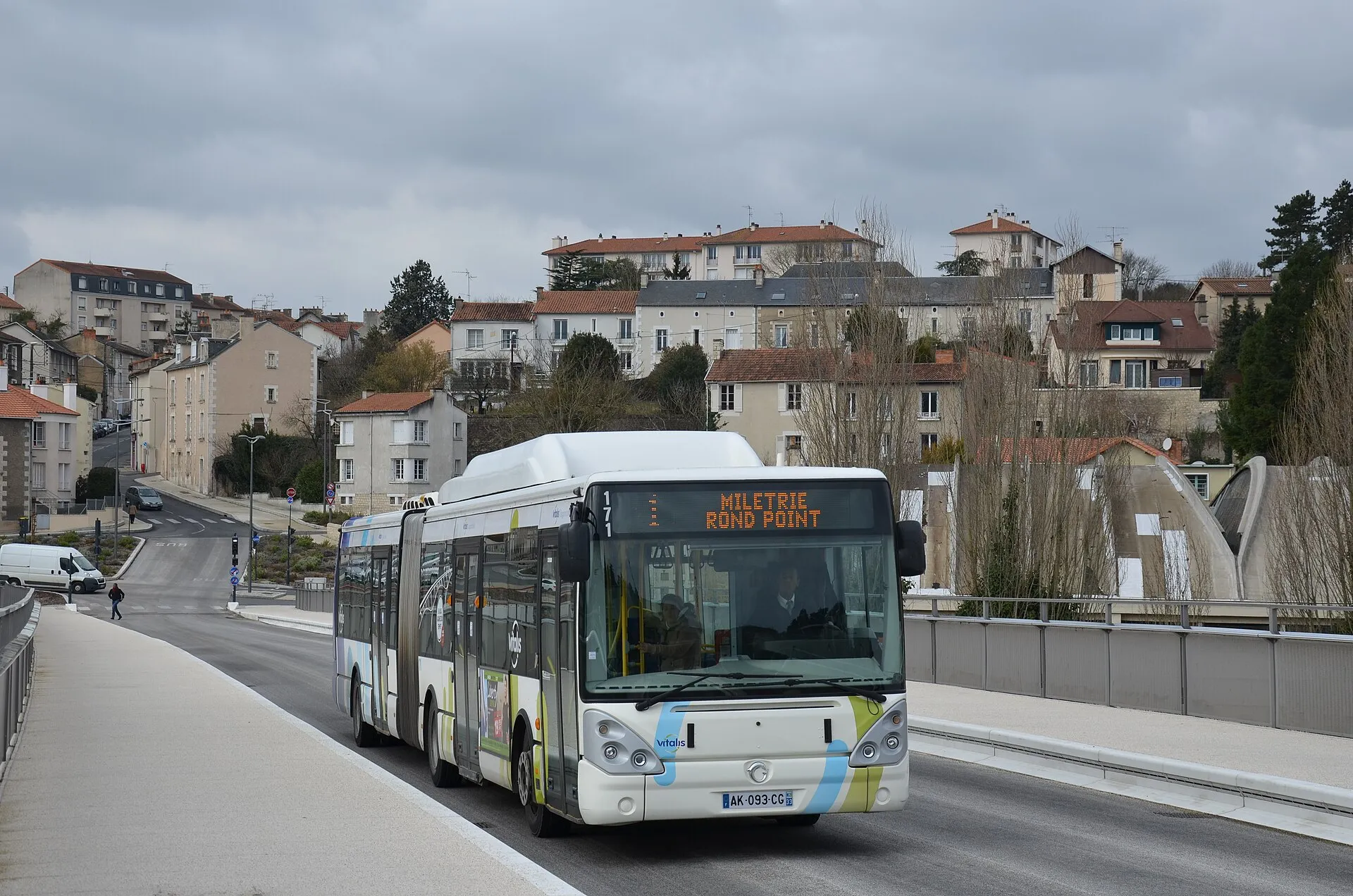 Un bus du réseau Vitalis à Poitiers